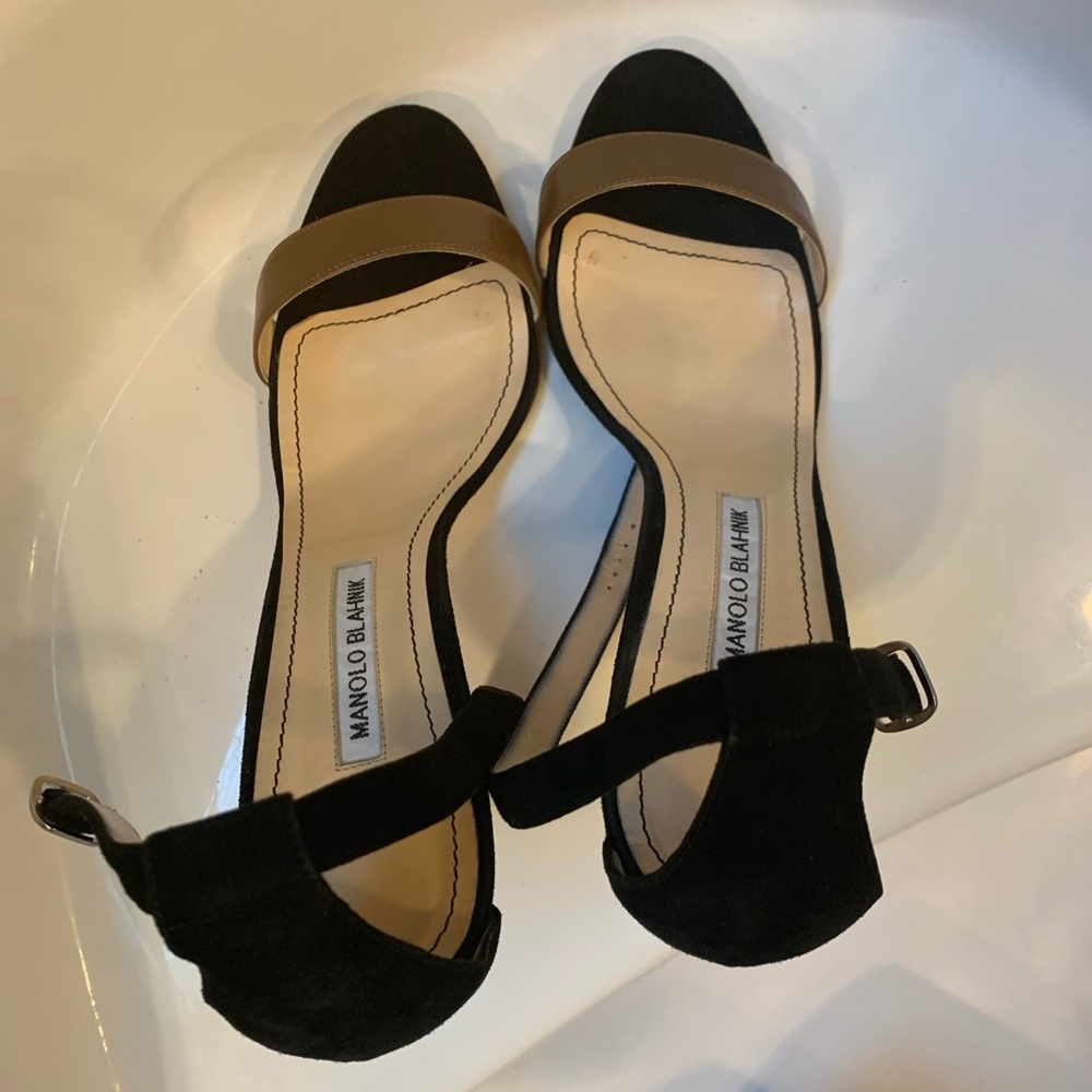 Manolo Blanhik Sandals size 41 gentle use